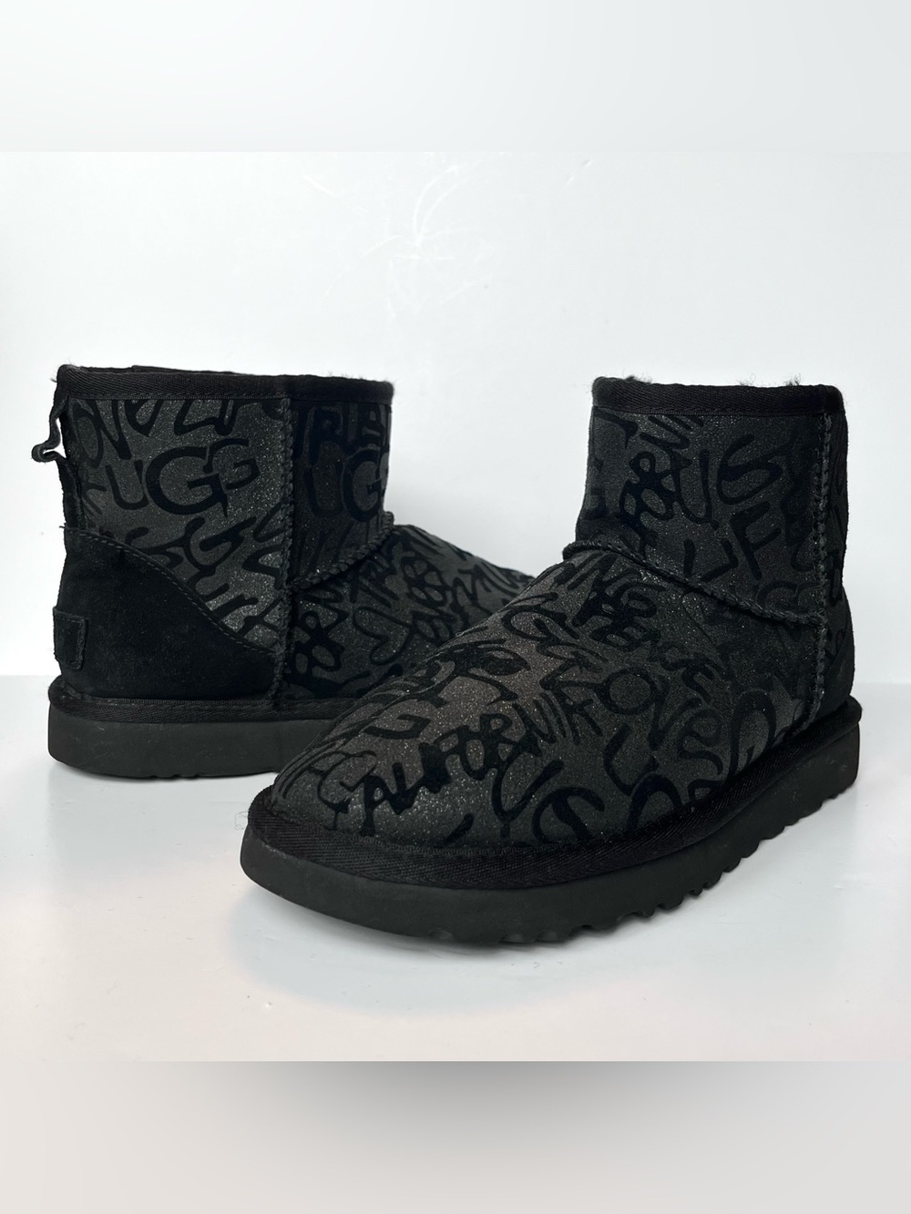 UGG Classic Mini Sparkle Graffiti Boots Black Suede Glitter Logo Women’s US 7
